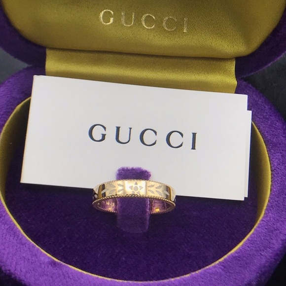 NWT GUCCI 18K Yellow Gold and White Enamel Icon Blooms Ring size 8 - Picture 4 of 13